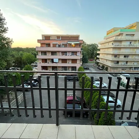 Blue Waves Appartement *